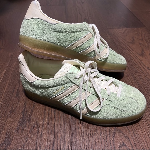 Adidas Gazelle Sneakers - Picture 1 of 4